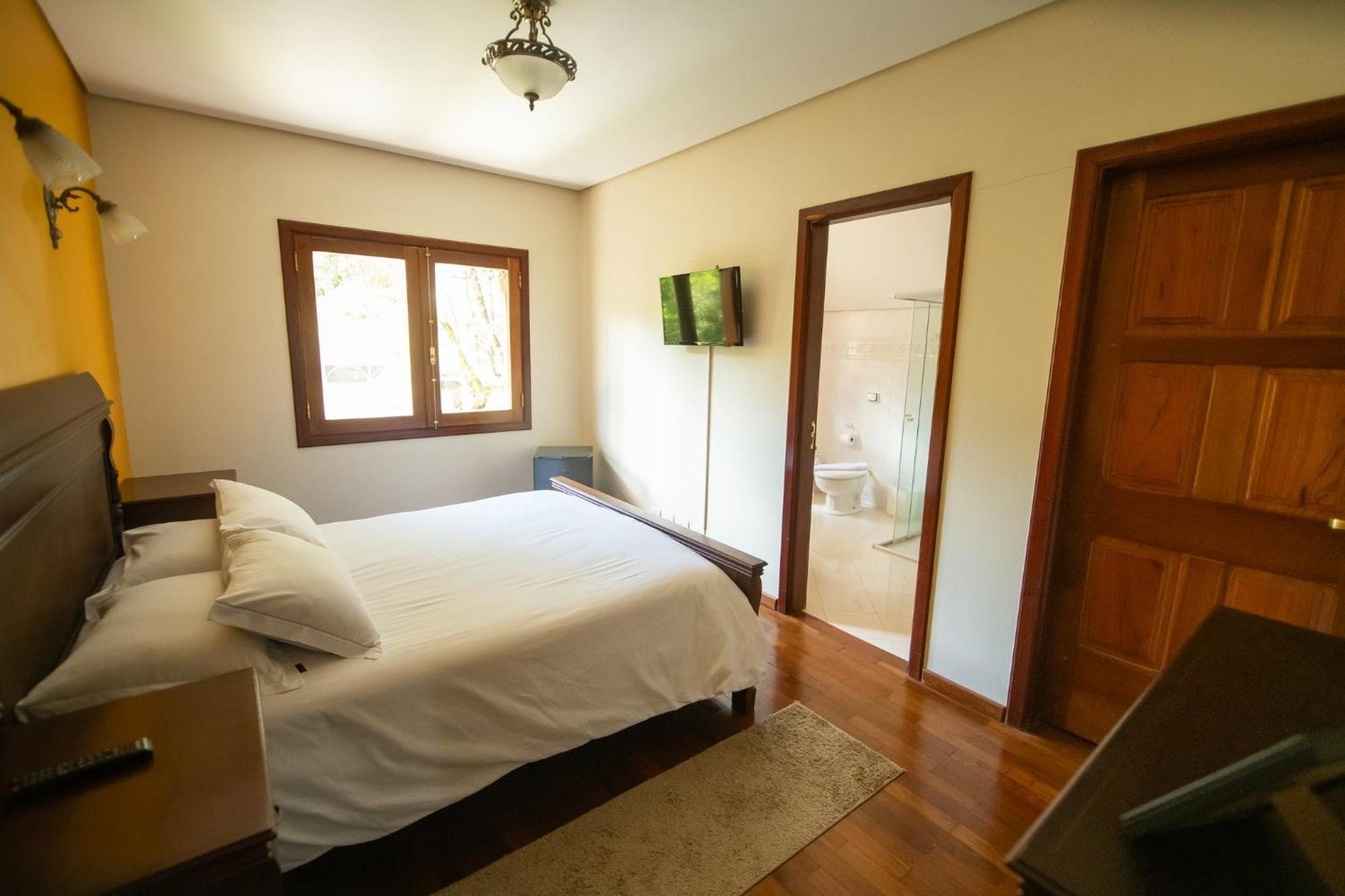 Araucaria Lodge Campos do Jordão Exteriör bild