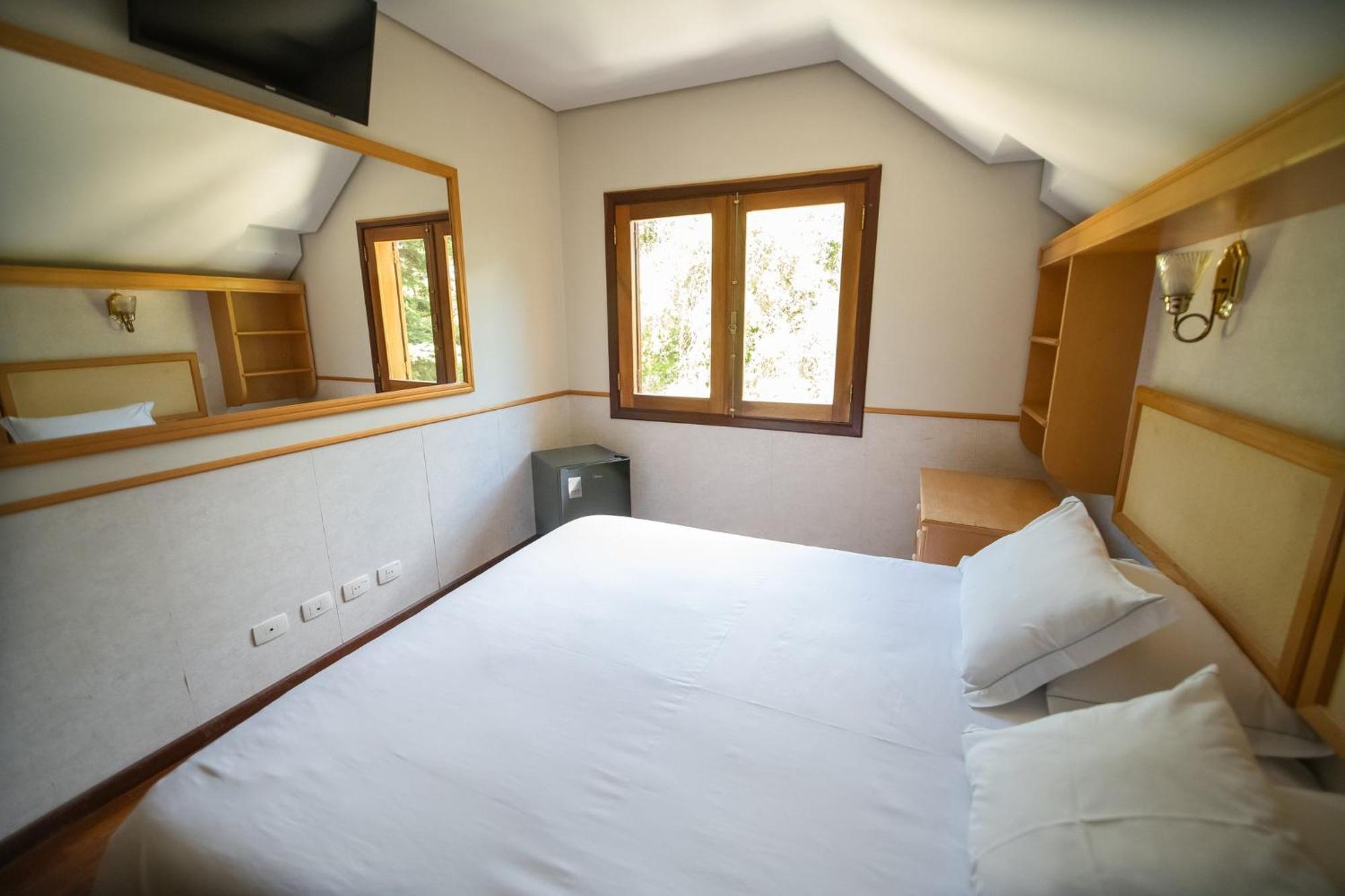 Araucaria Lodge Campos do Jordão Exteriör bild