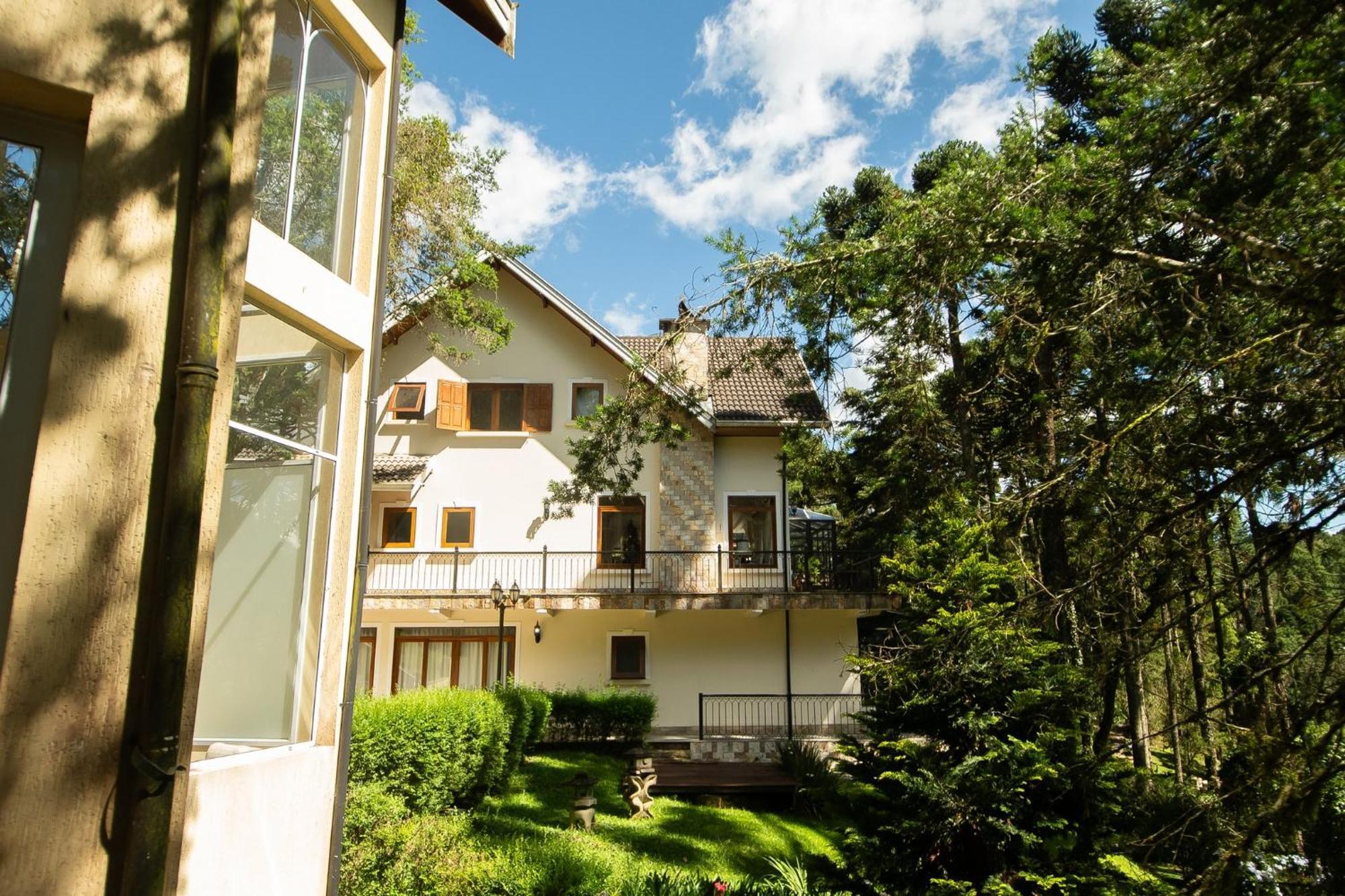 Araucaria Lodge Campos do Jordão Exteriör bild